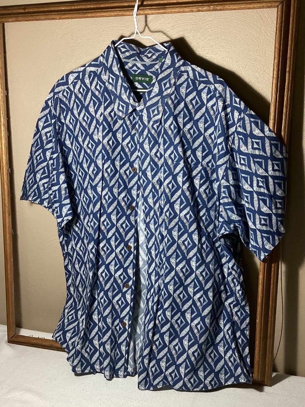 Orvis Blue & White Geometric Short Sleeve Button-Down Shirt
